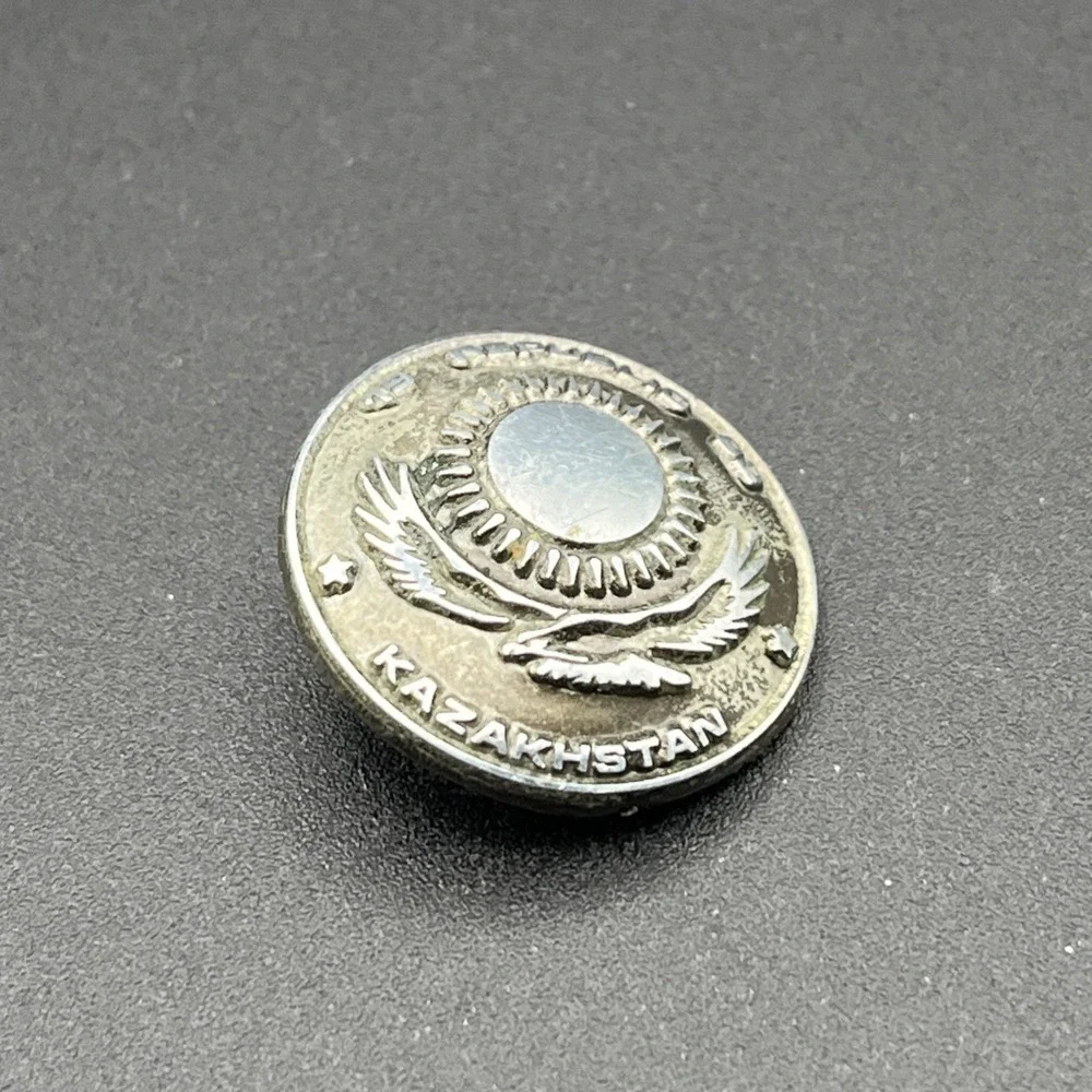 Vintage 1992 Republic Of Kazakhstan Country Eagle Lapel‎ Hat Pin